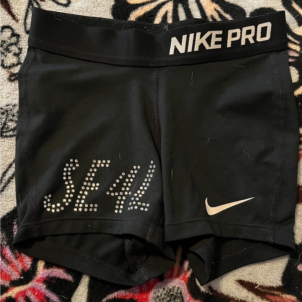 SE4L Nike Pros